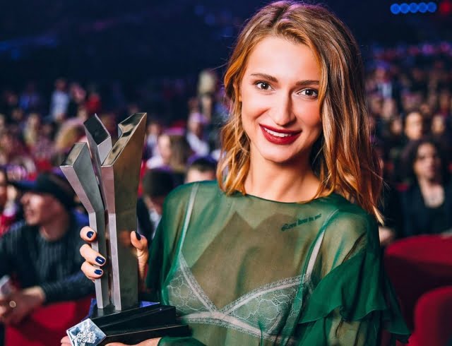 «Это была судьба», — TAYANNA откровенно рассказала о романе с бывшим продюсером