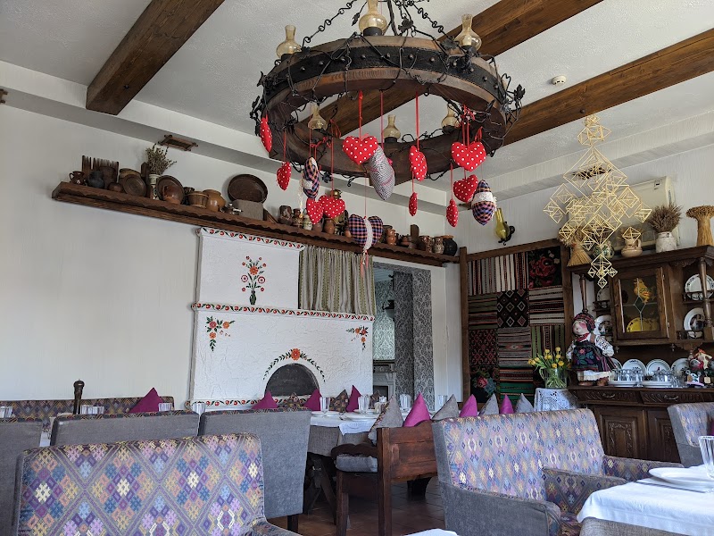 Гопачок — Restaurant